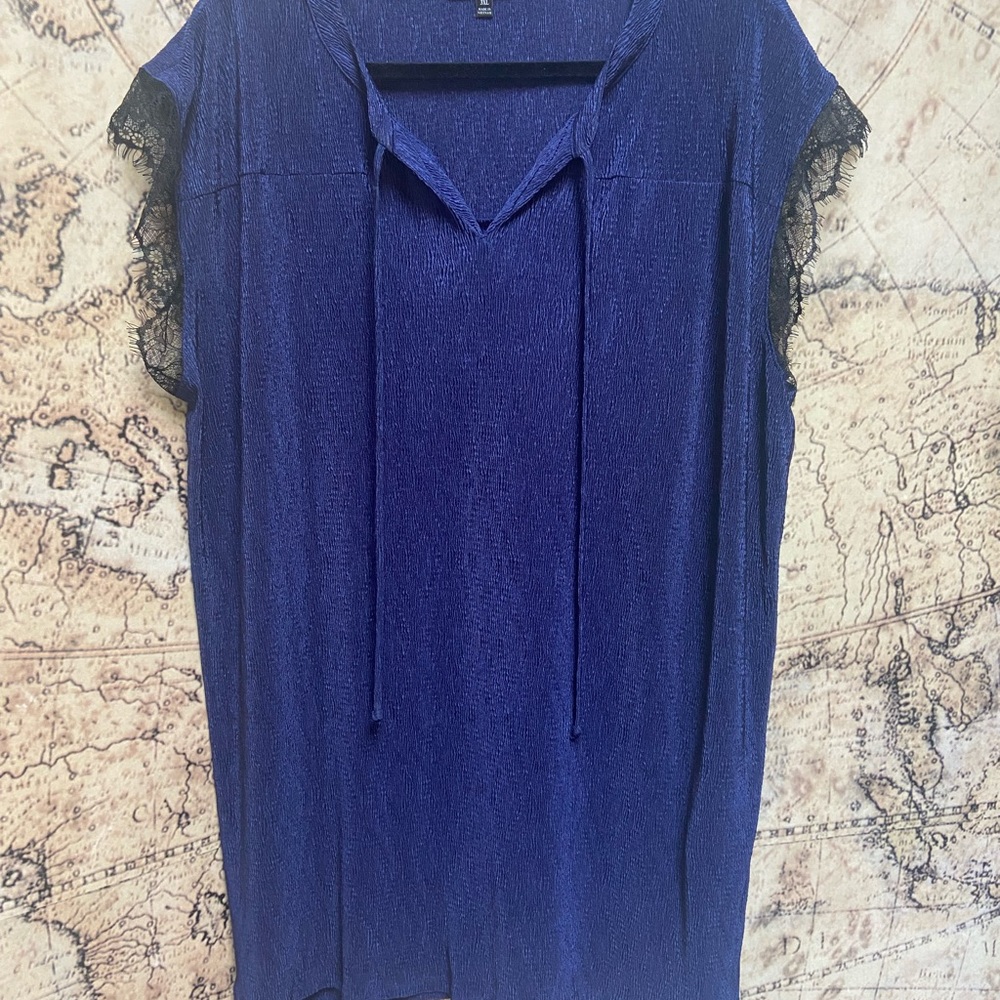 NWT LuLaRoe Grace Elegant Collection Women's Blue Lace Trim Top 3XL